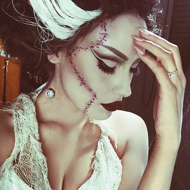 29 Impressive Artistic Makeup Ideas for Halloween